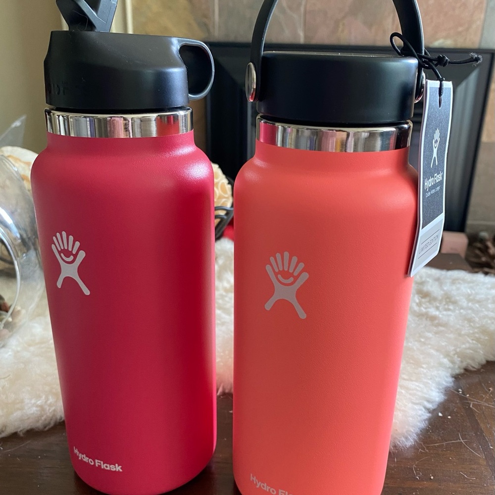 Hydro Flask 32oz Wide Mouth Vacuum Insulated Water Bottles, Excellent Condition